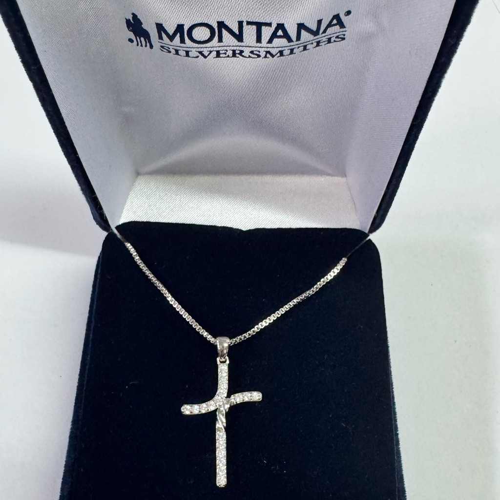 Montana Silversmiths Silver Cross Pendant Necklace 48$
